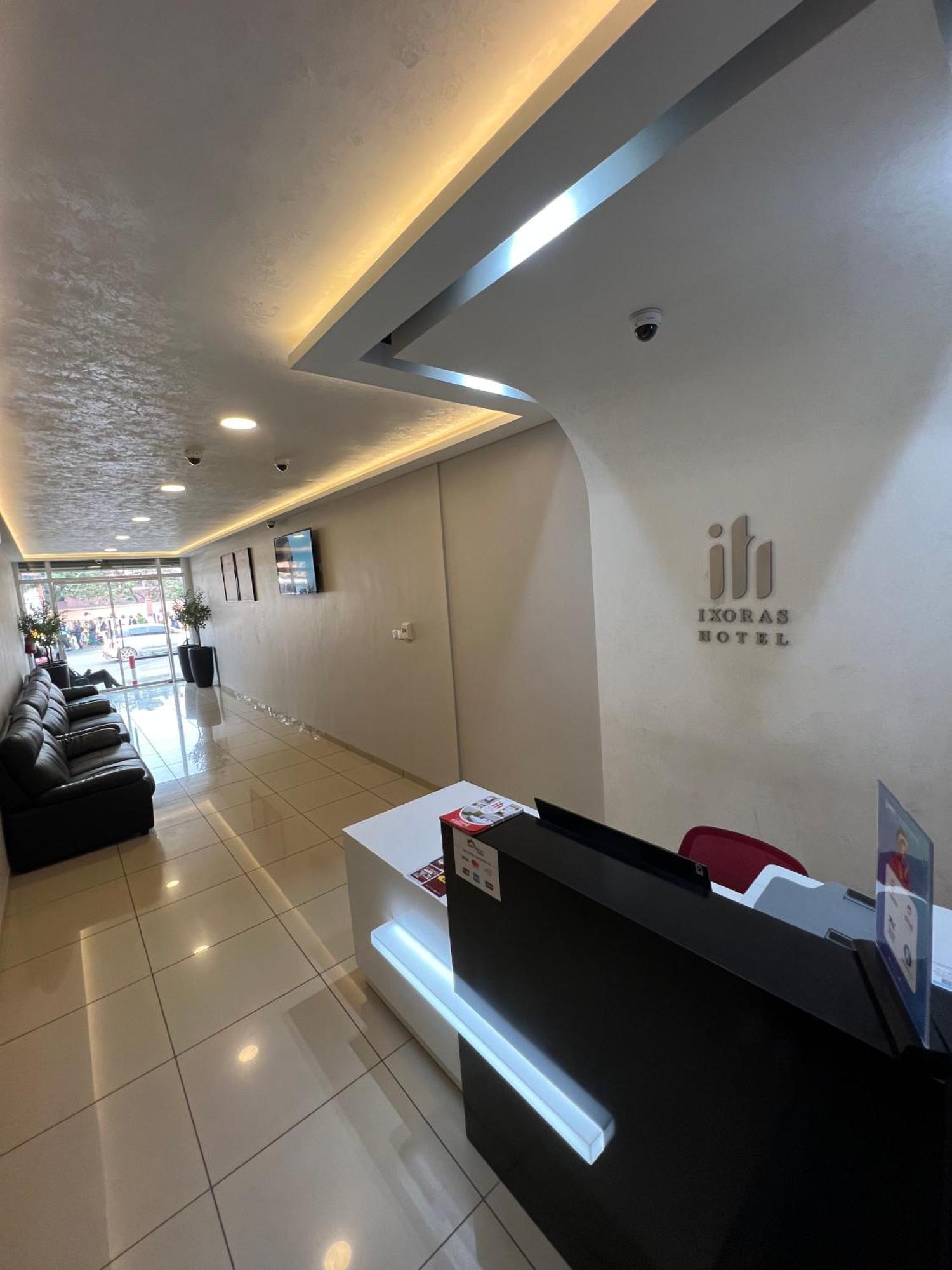 Ixoras Hotel Victoire Kinshasa Exteriér fotografie