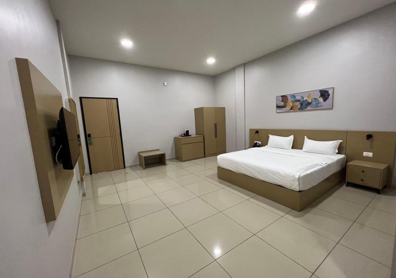 Ixoras Hotel Victoire Kinshasa Exteriér fotografie